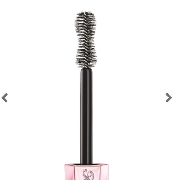 ❌SOLD❌ Too Faced Damn Girl 24 Hour Mascara - Picture 4 of 8